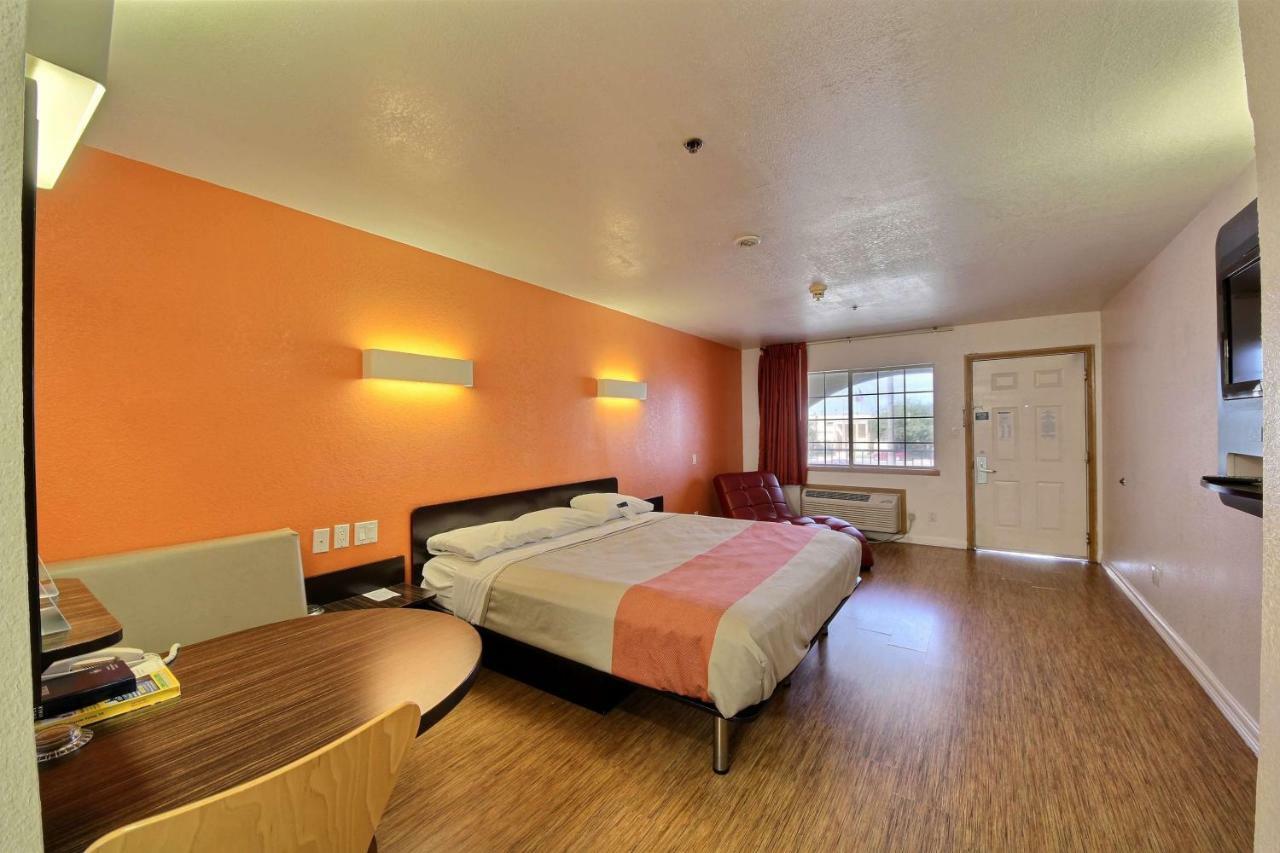Motel 6-Edinburg, Tx Exterior photo